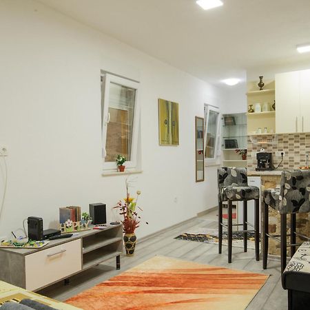 Studio Apartments Kim - Dilberovic Mostar Exterior photo
